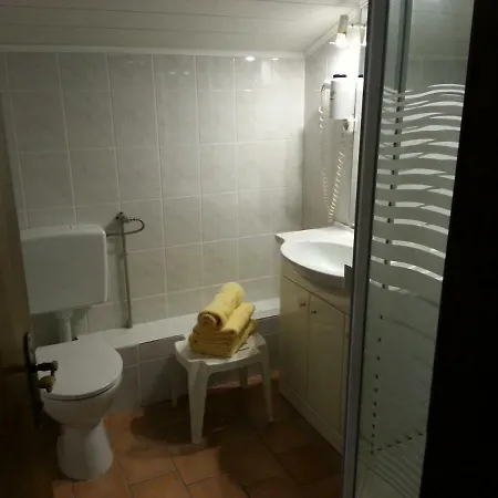 Landhaus Tirol Grobming-mitterberg Nocleg ze śniadaniem *
